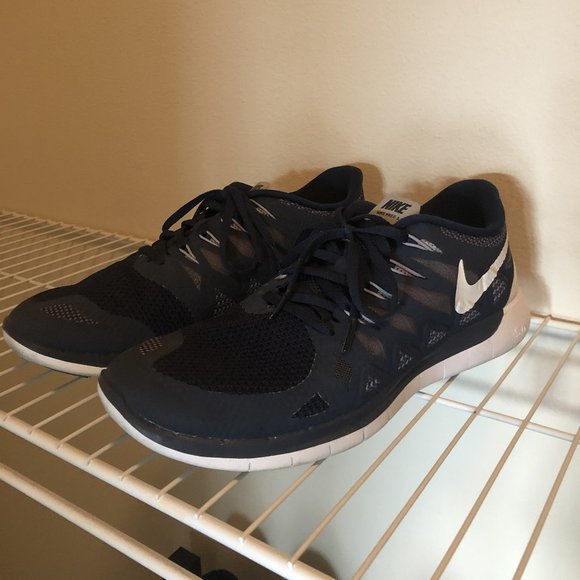 nike free run navy